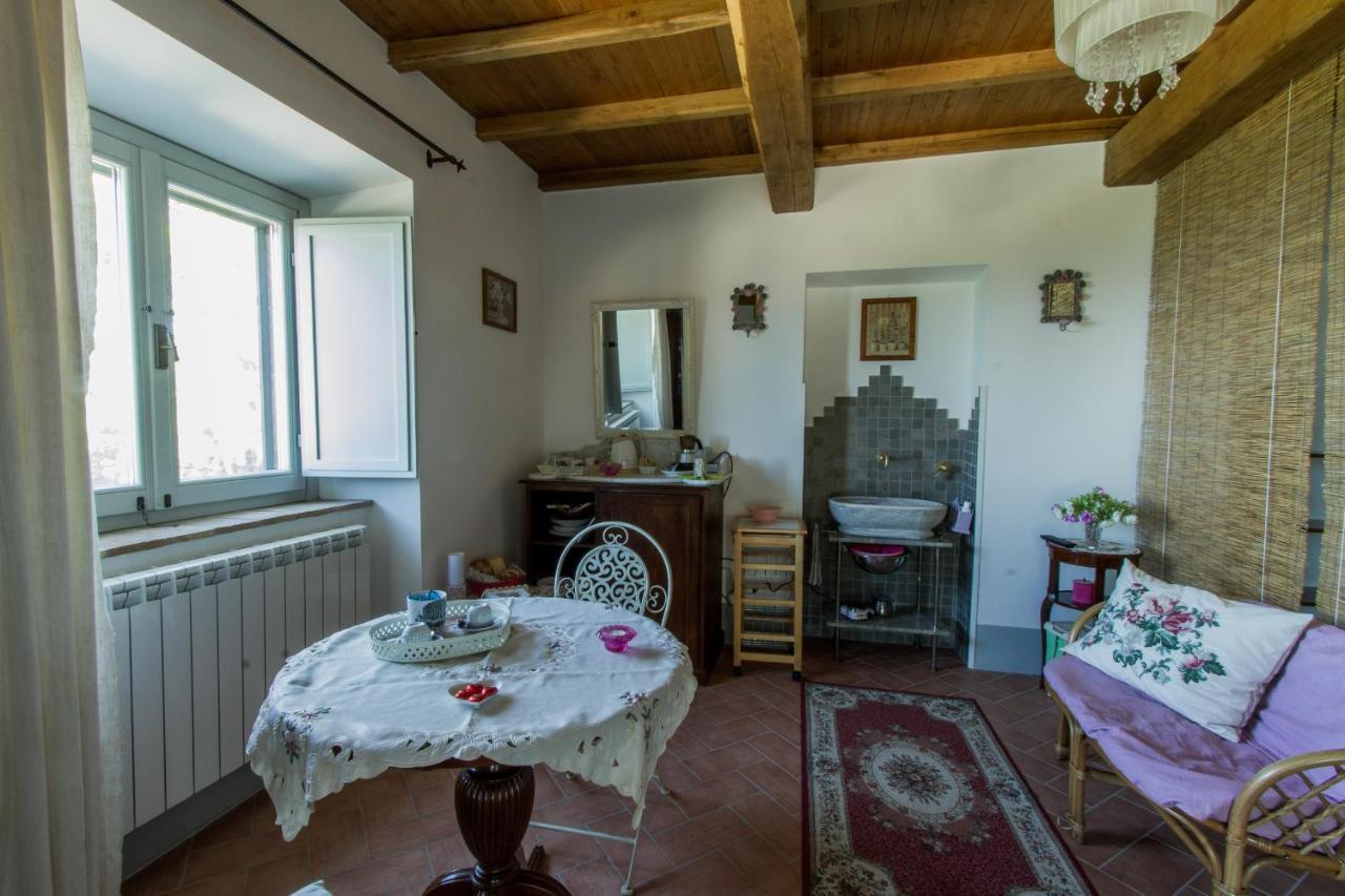 Agriturismo Specchio Del Lago Montefiascone Luaran gambar